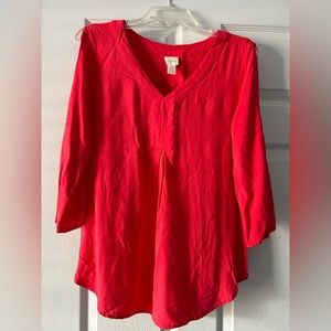Beautiful Chicos coral cold shoulder top. Size 1